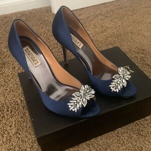 Badgley Mischka navy blue satin heels